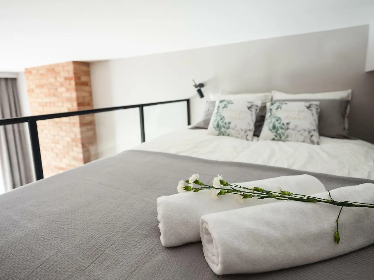 Loft Apartment Cracow Old Town 3Min Main Sq Krakow Poland